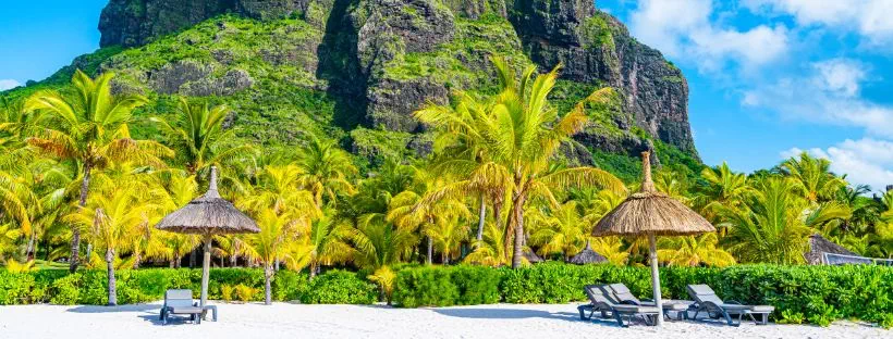 Plage ensoleillée à l'Île Maurice