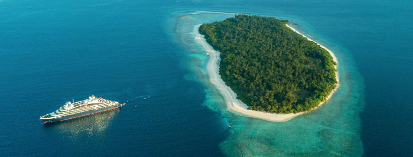 Bateau Ponant aux Maldives