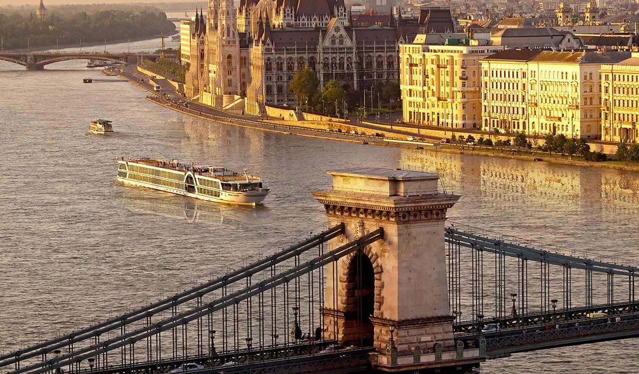 Nos croisières à bord du MS Amadeus Elegant - Itinéraire à prix malin ...